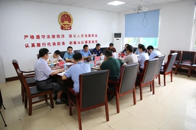 全福街道人大工作室組織召開代表建議答復會 組織文化藝術交流活動